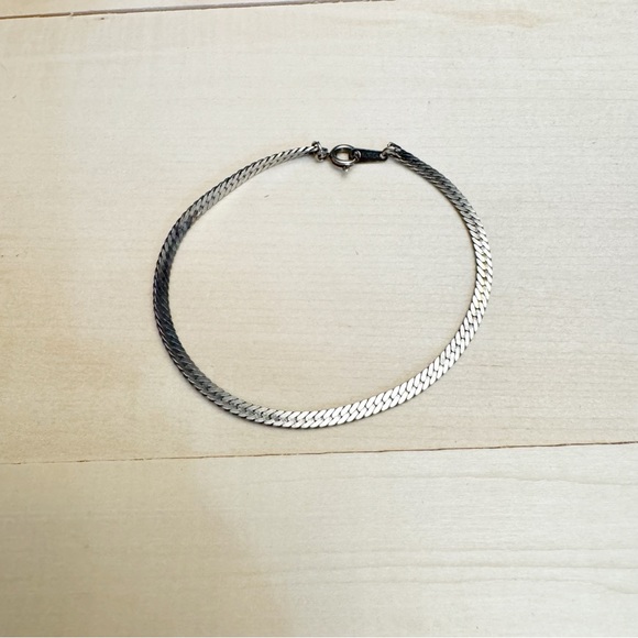 Herringbone Chain Bracelet Marked Korea Silver Tone Classic - Picture 6 of 8